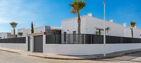 3 bedrooms Villa in Mar De Cristal, Spain No. 6135 5