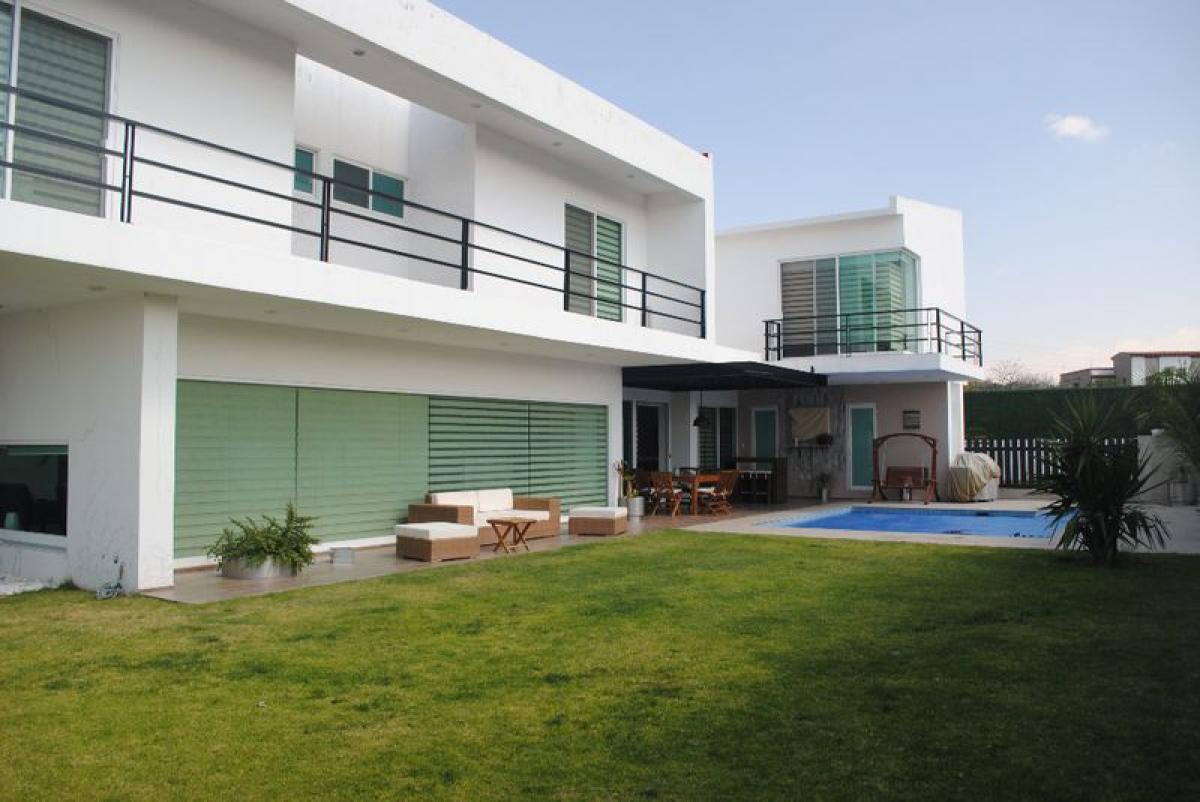 3 bedrooms House in Queretaro, Mexico No. 152804