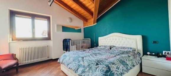 4 rooms Apartment in Faloppio, Italy No. 38911 14