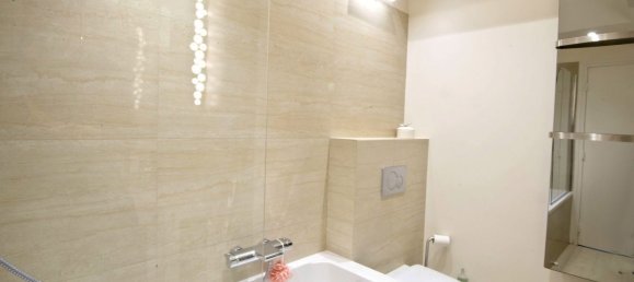 3 Schlafzimmer Wohnung in Paris, France, Nr. 241351 11