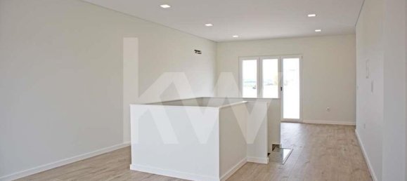 4 Schlafzimmer Doppelhaus in Montijo, Portugal, Nr. 56977 46