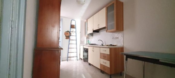 4 rooms Apartment in Palermo, Italy No. 206679 6