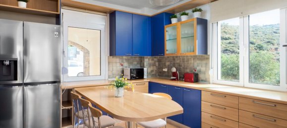 5 bedrooms Villa in Gazi, Greece No. 5539 9