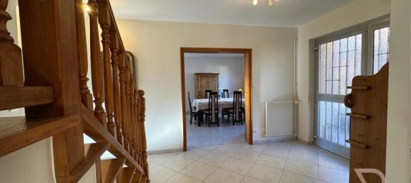 Дом с 6 комнатами в Кольмар, Франция № 52194 12