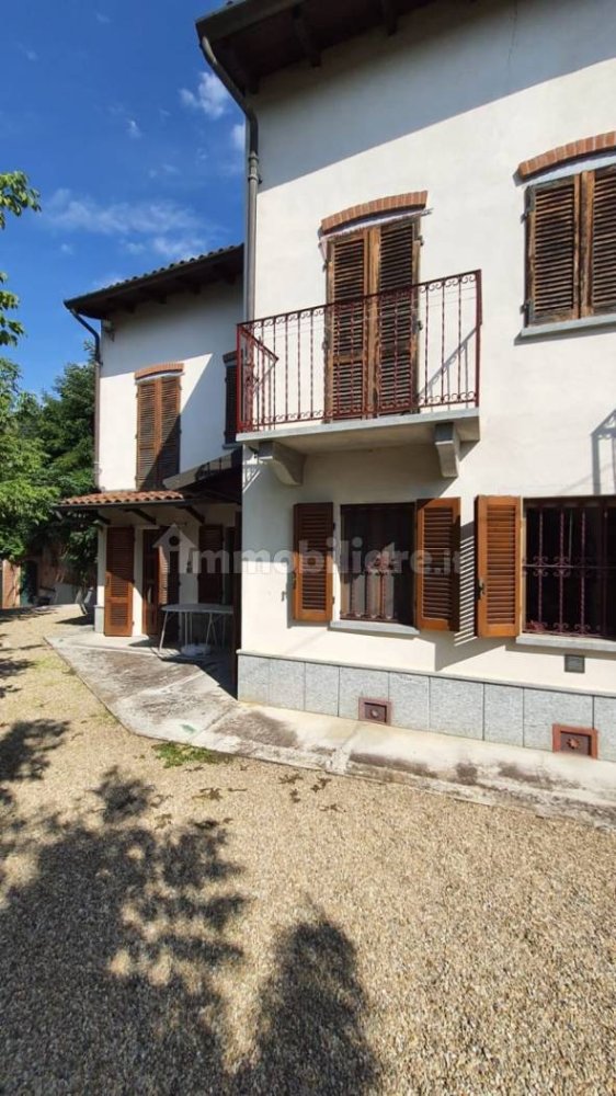 4 bedrooms Villa in Refrancore, Italy No. 346579