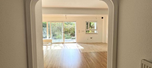 Apartamento de 2 dormitorios en Ludwigshafen am Rhein, Germany No. 25248 6