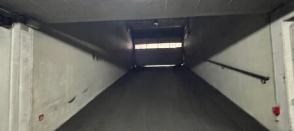  مرآب في Innsbruck-Stadt, Austria رقم 138303 4