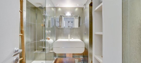 3 bedrooms Apartment in Paris, France No. 138746 12