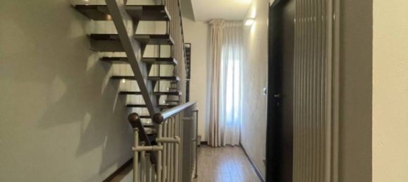 4 bedrooms Villa in Arezzo, Italy No. 47950 10