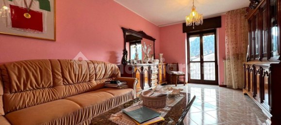 2 bedrooms House in Clusone, Italy No. 97929 9