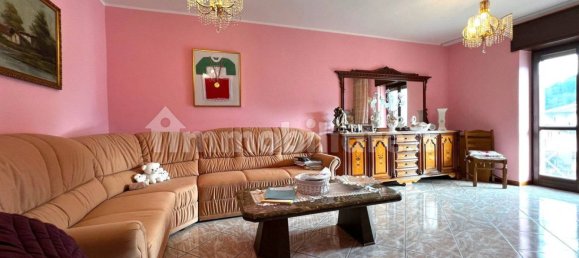 2 bedrooms House in Clusone, Italy No. 97929 10