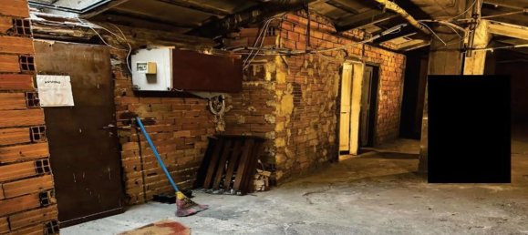 3غرفة شقة في Cinisello Balsamo, Italy رقم 1976 9