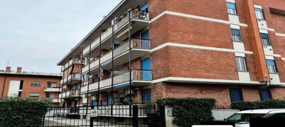 3غرفة شقة في Cinisello Balsamo, Italy رقم 1976 12