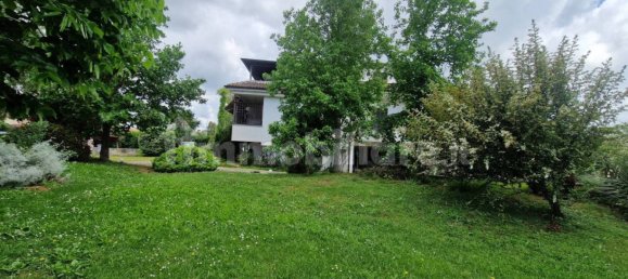 Вилла с 5 спальнями в Латина, Италия № 304601 3