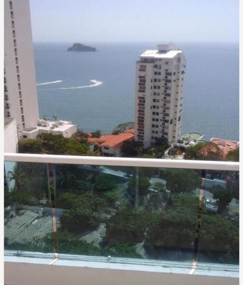 Studio in Guadalajara de Buga, Colombia No. 4034