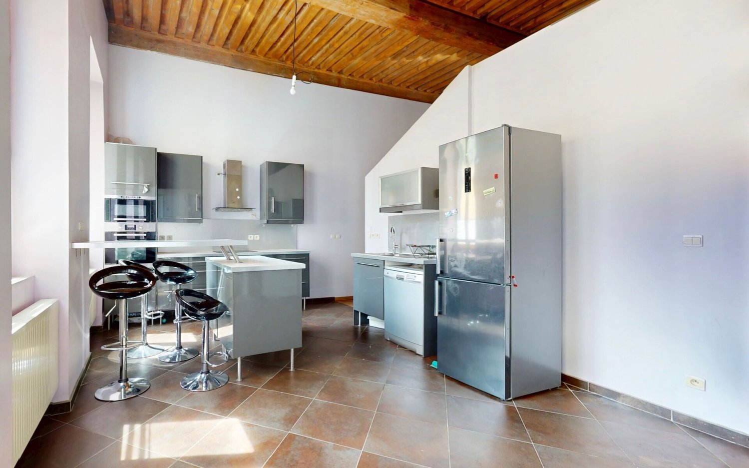 3-Zimmer Wohnung in Lyon, France, Nr. 338028