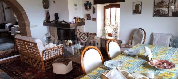 5غرفة منزل في Umbertide, Italy رقم 22579 19