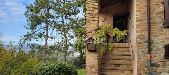 5غرفة منزل في Umbertide, Italy رقم 22579 34