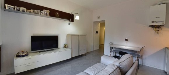 Apartamento de 3 habitaciónes en Senago, Italy No. 330343 6