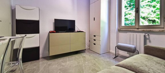 Apartamento de 3 habitaciónes en Senago, Italy No. 330343 21