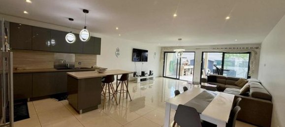 4 bedrooms House in Chalon-sur-Saone, France No. 353593 4