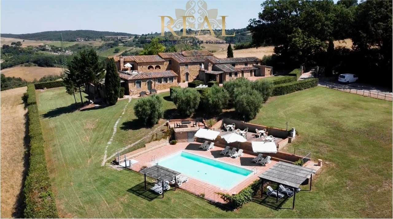 Дом с 18 спальнями в Казоле д’Эльса, Италия № 195268