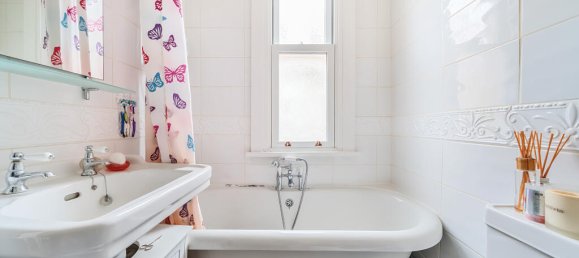 3 bedrooms House in London, United Kingdom No. 12184 5