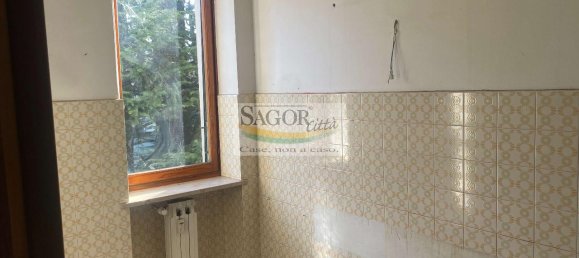 4 rooms Apartment in Bricherasio, Italy No. 230766 5