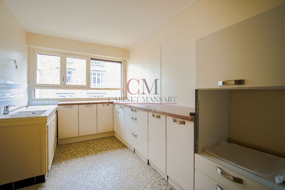 2 chambres Appartement à Versailles, France No. 178188