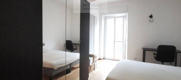 2 rooms Apartment in Turin, Italy No. 29556 2