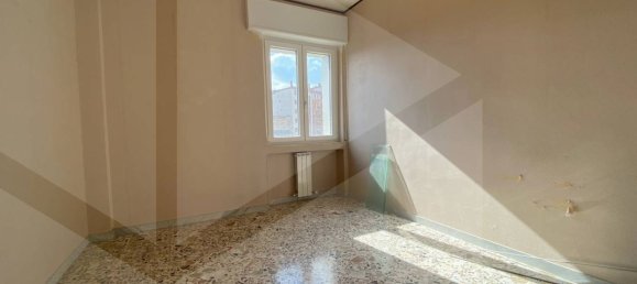 5 rooms Apartment in San Severo, Italy No. 24659 9