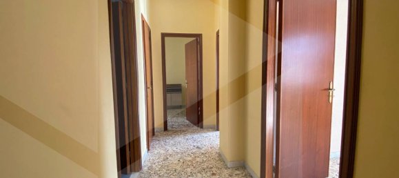 5 rooms Apartment in San Severo, Italy No. 24659 7