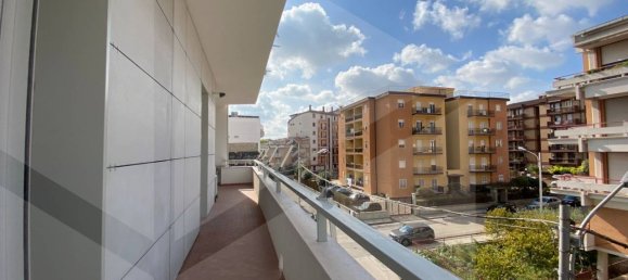 5 rooms Apartment in San Severo, Italy No. 24659 4