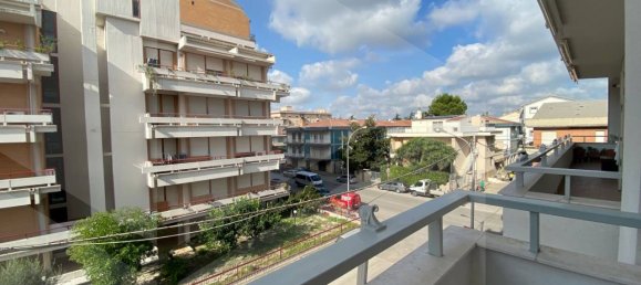 5 rooms Apartment in San Severo, Italy No. 24659 5