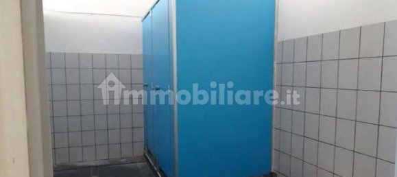 Склад с 5 комнатами в Галларате, Италия № 179733 18