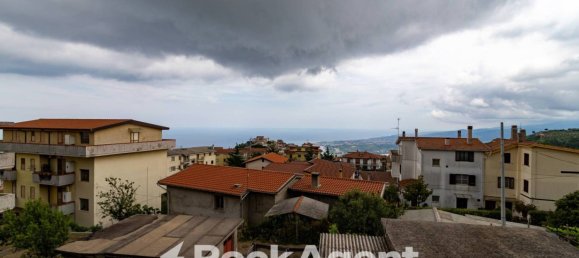 2 bedrooms Apartment in Gasperina, Italy No. 186674 17