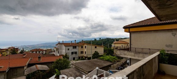 2 bedrooms Apartment in Gasperina, Italy No. 186674 20