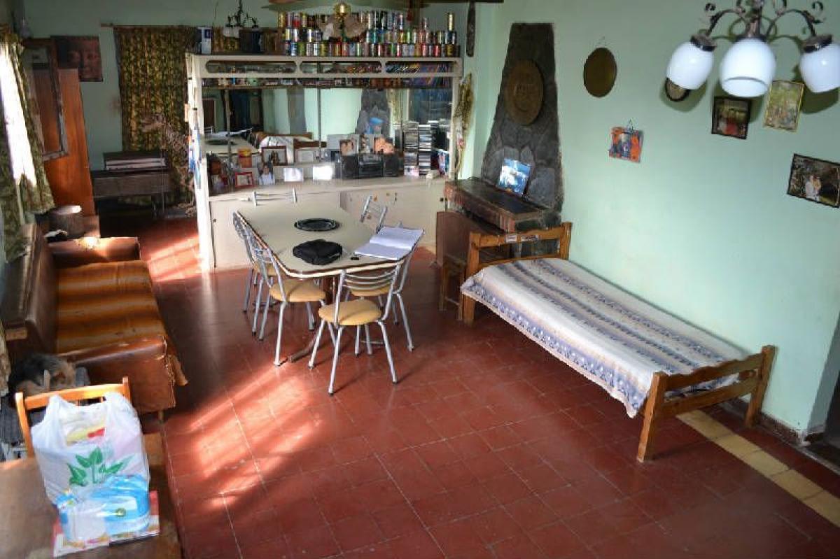 2 bedrooms House in Mar del Plata, Argentina No. 99899