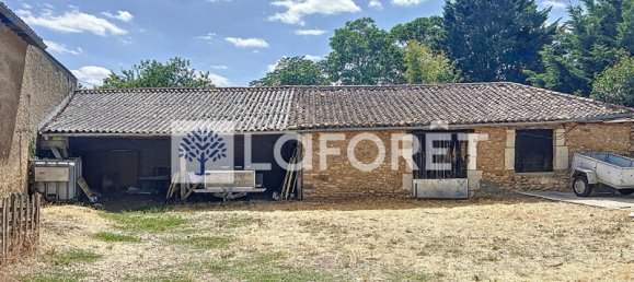 1 bedroom House in Deux-Sevres, France No. 276452 12