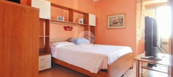 3 bedrooms Apartment in Civita Castellana, Italy No. 313716 2