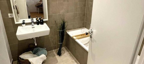 3 rooms Apartment in Penzing, Austria No. 160017 10