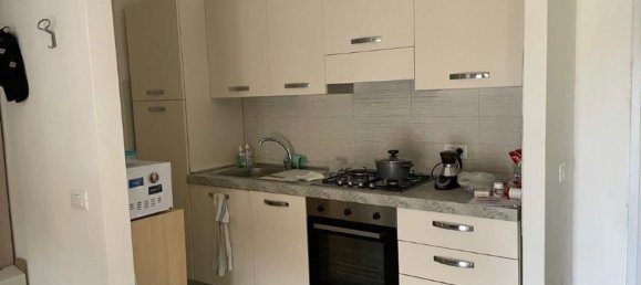 2-salle Appartement à Massa, Italy No. 216050 2