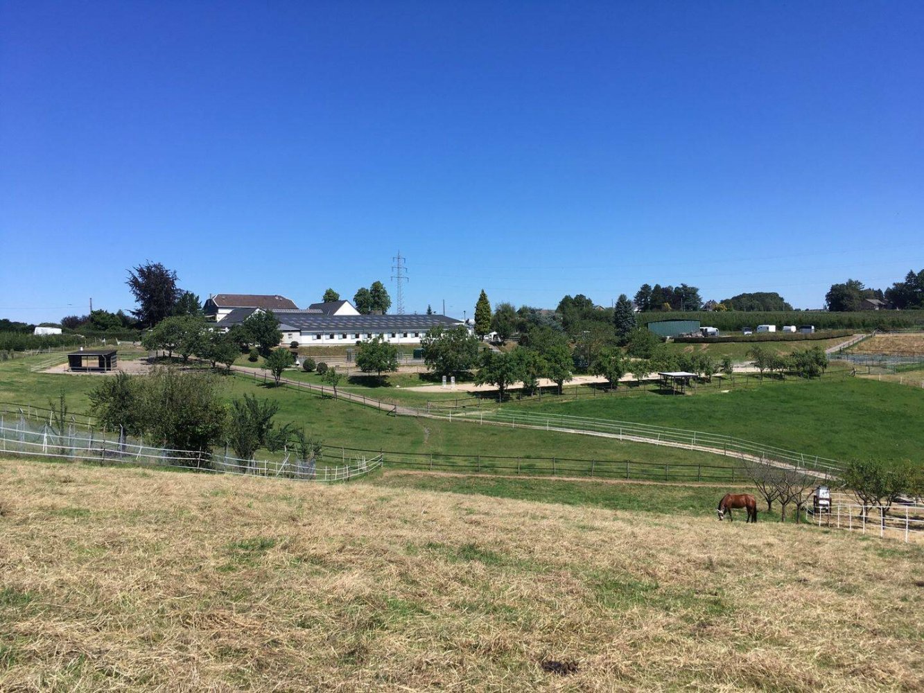 10 chambres Ferme à Burscheid, Germany No. 339439
