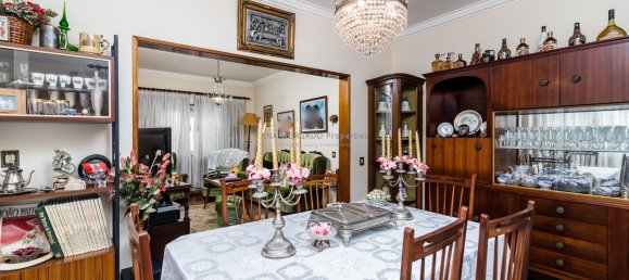 3 bedrooms Villa in Cascais, Portugal No. 104129 12