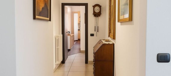 2-salle Appartement à Trentino-Alto Adige, Italy No. 269363 6