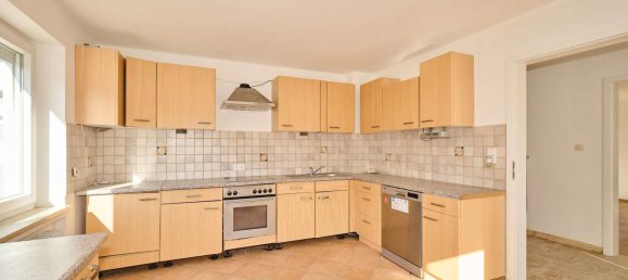 3 bedrooms Castles in Straubing-Bogen, Germany No. 145696 9