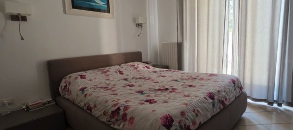 4 bedrooms Apartment in Macerata, Italy No. 338465 11