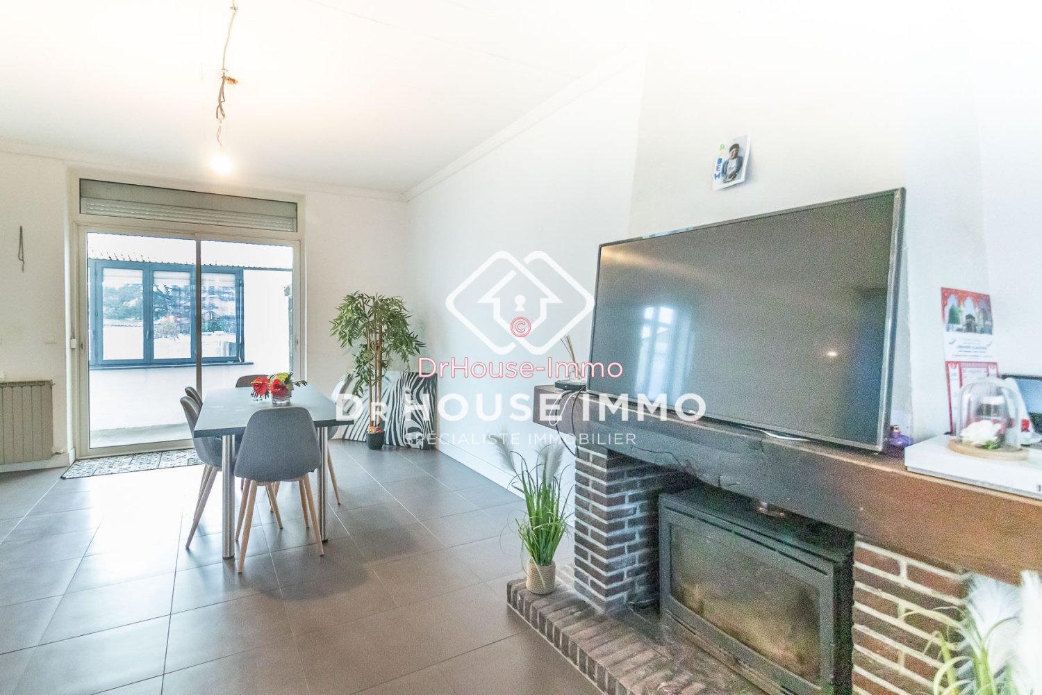 3 bedrooms House in Wattrelos, France No. 50949