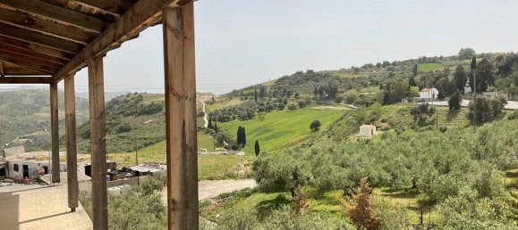 540m² Property in Heraklion, Greece No. 3617 3