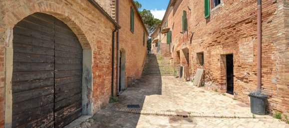 11 bedrooms House in Asciano, Italy No. 56380 7